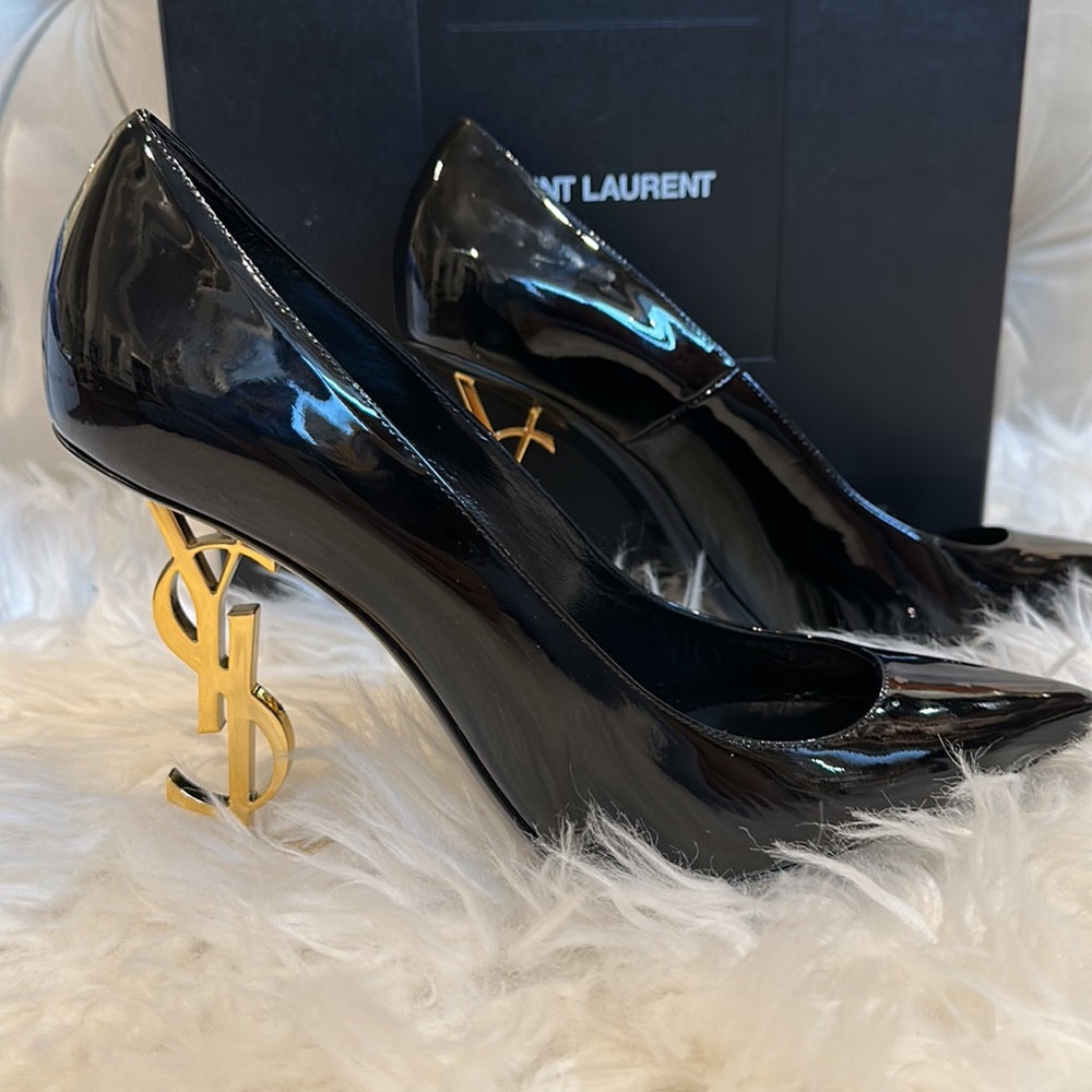 Black Saint Laurent Opyum Pumps